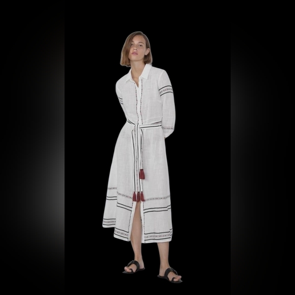 Zara White Textured Fabric - Picture 1 of 9